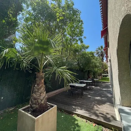 Ulysse Centre Hotel 3*